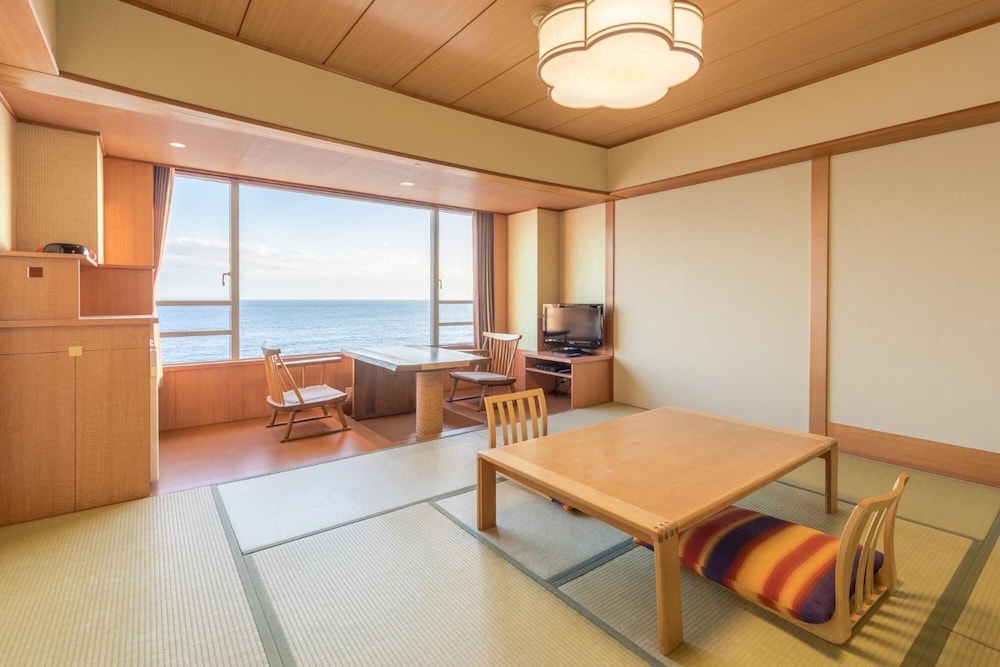 海一望絶景の宿いなとり荘 東伊豆
