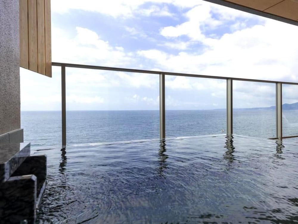 海一望絶景の宿いなとり荘 東伊豆