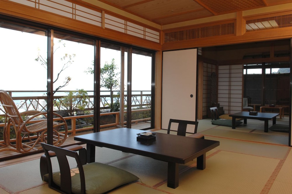 新かどや 東伊豆