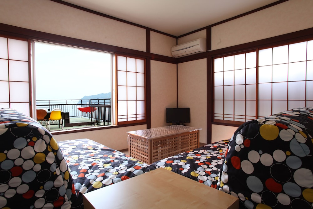 伊東温泉 ビーチコミューン シンプルース 東伊豆