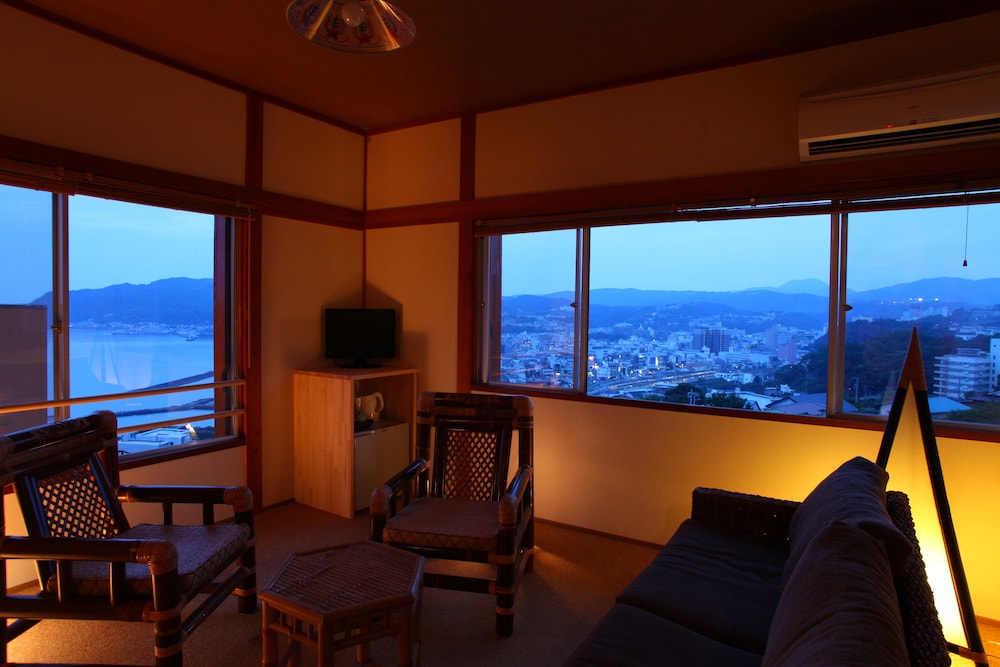 伊東温泉 ビーチコミューン シンプルース 東伊豆
