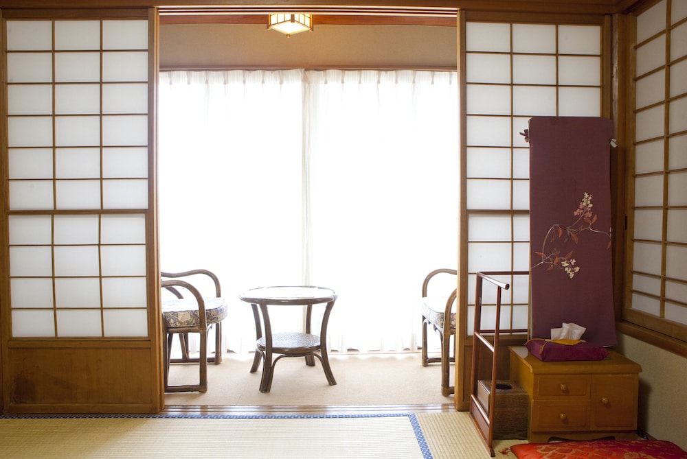 日の出屋旅館 東伊豆