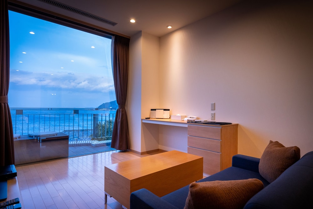 フォンテーヌ・ブロー熱海 東伊豆