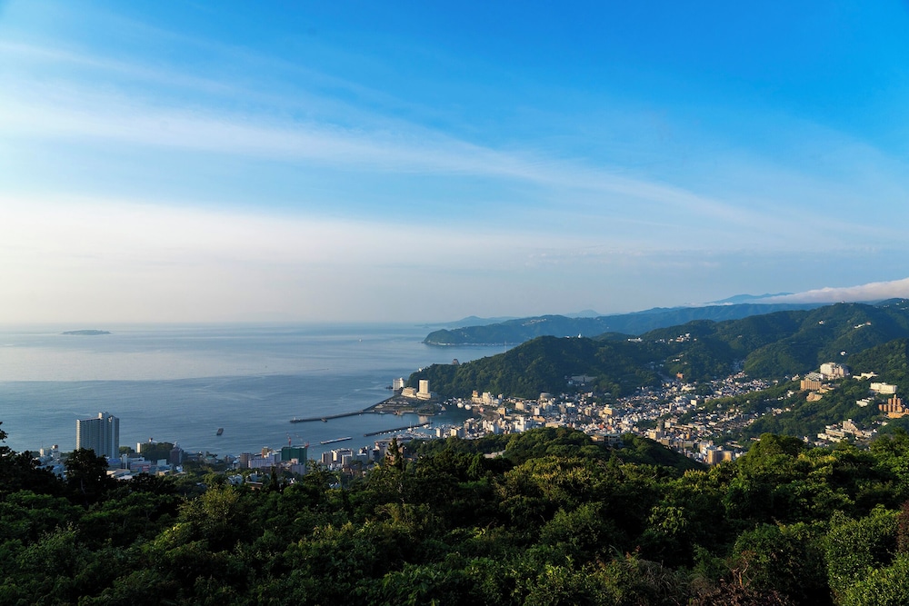 ホテルグランバッハ熱海クレッシェンド 東伊豆