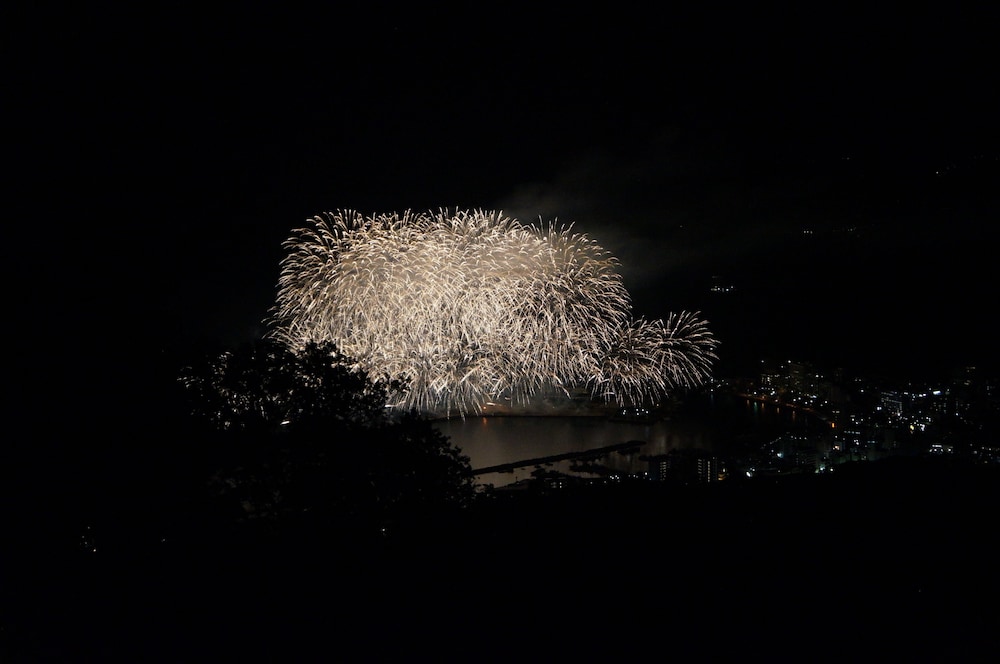 ホテルグランバッハ熱海クレッシェンド 東伊豆