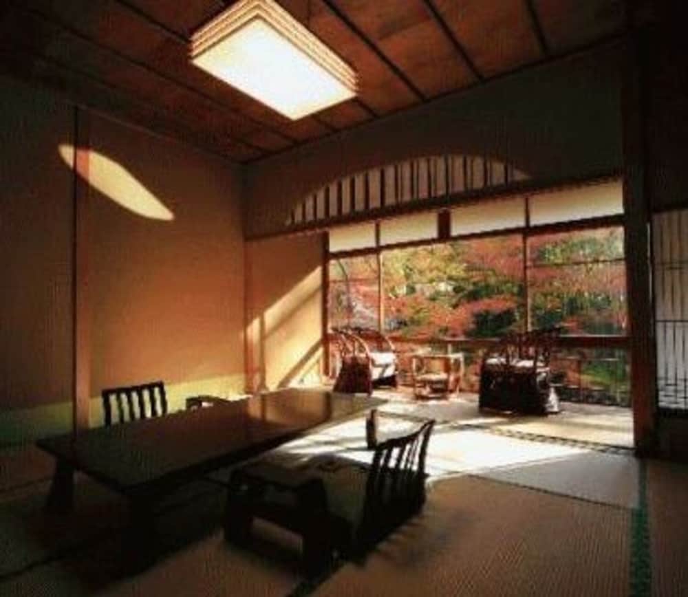 新井旅館 東伊豆
