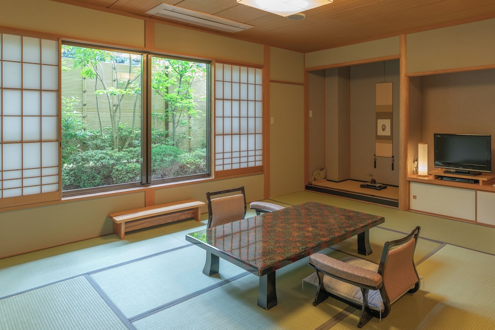 奈良偲の里 玉翠 -大人専用 東伊豆