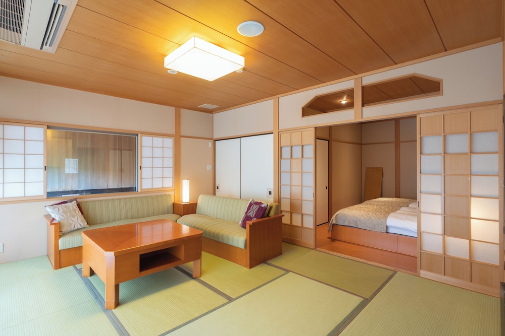 奈良偲の里 玉翠 -大人専用 東伊豆