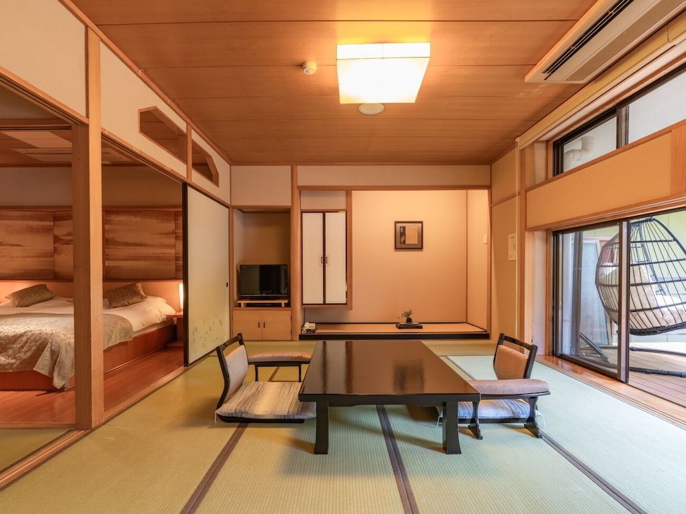 奈良偲の里 玉翠 -大人専用 東伊豆