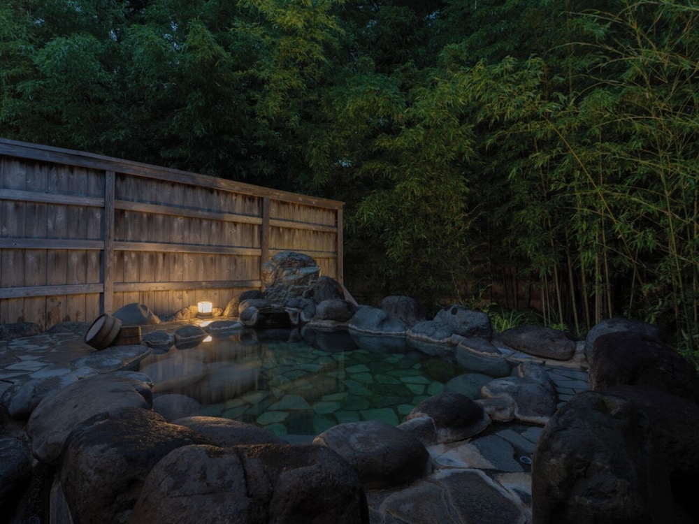 奈良偲の里 玉翠 -大人専用 東伊豆