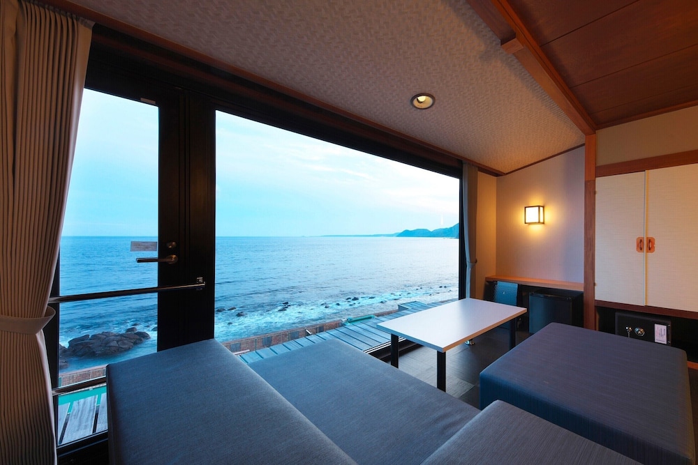 石花海 東伊豆