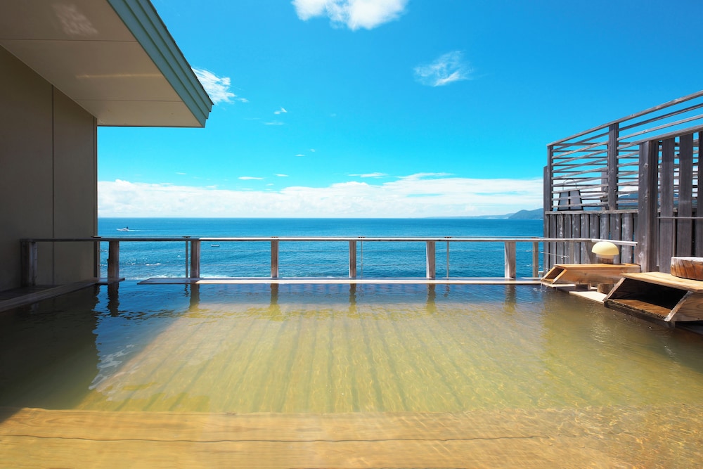 石花海 東伊豆