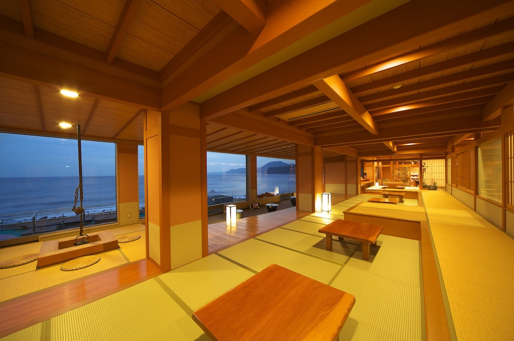石花海 東伊豆