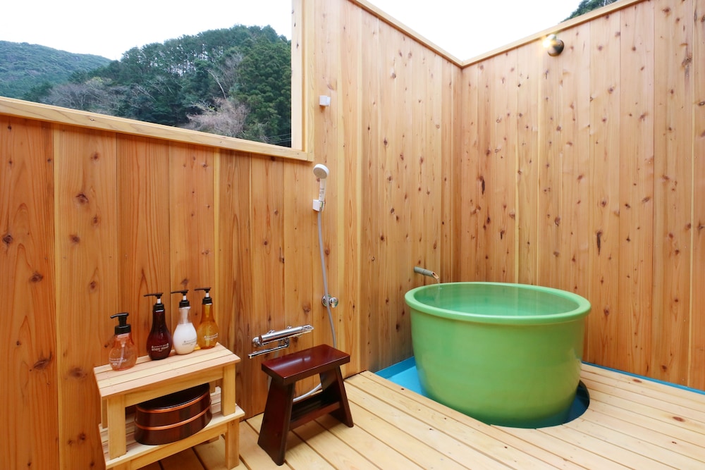 AMIS DROLES アミ・ドローラ＜LIBERTY RESORT＞ 東伊豆