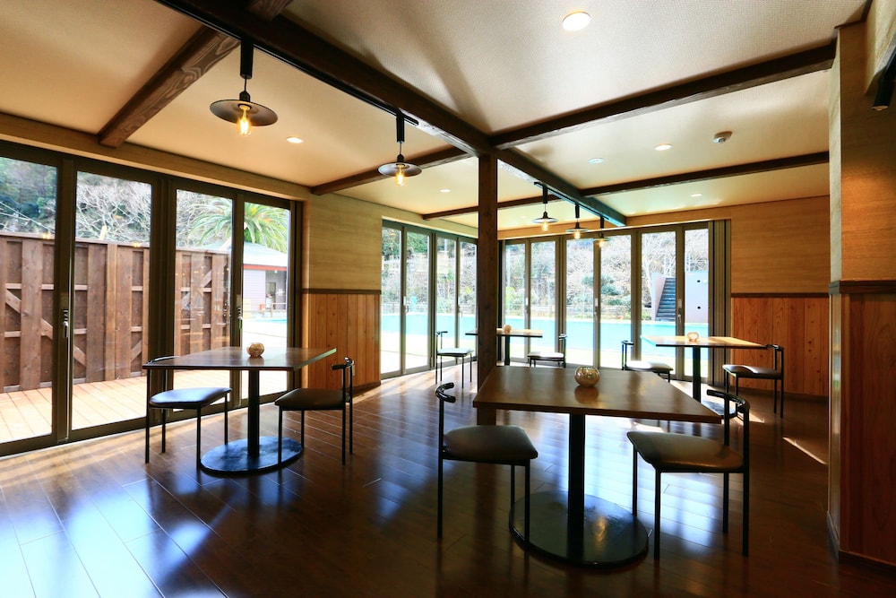 AMIS DROLES アミ・ドローラ＜LIBERTY RESORT＞ 東伊豆