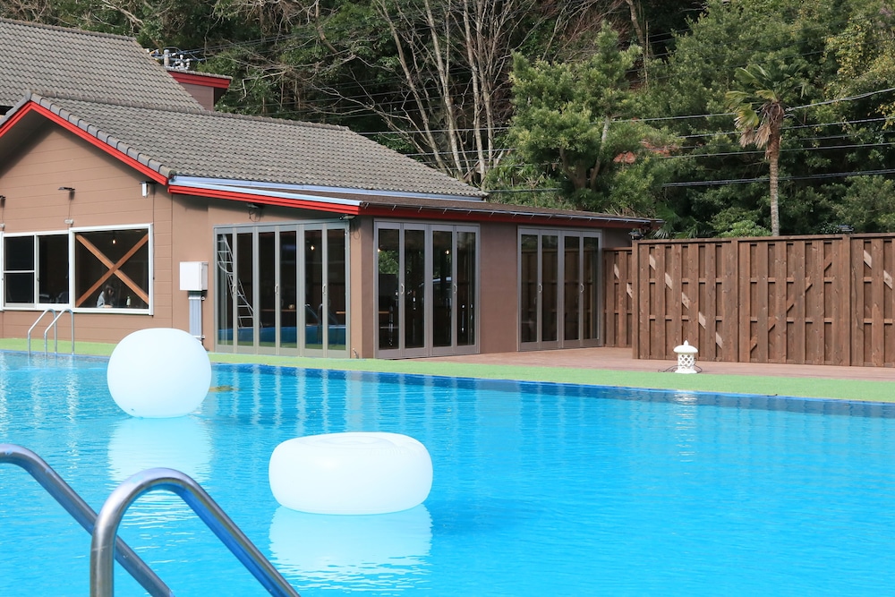 AMIS DROLES アミ・ドローラ＜LIBERTY RESORT＞ 東伊豆