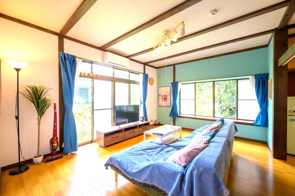 VILLENT 伊豆高原大室山 東伊豆