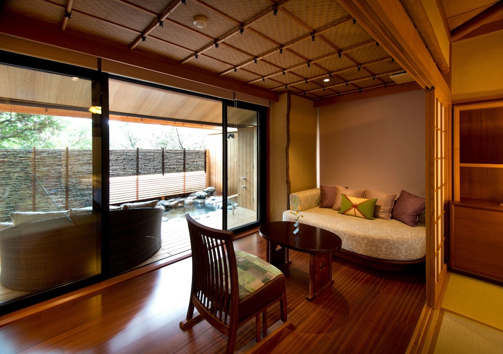 伊豆 伊東 浮山温泉 ABBA RESORTS IZU - 坐漁荘 熱海