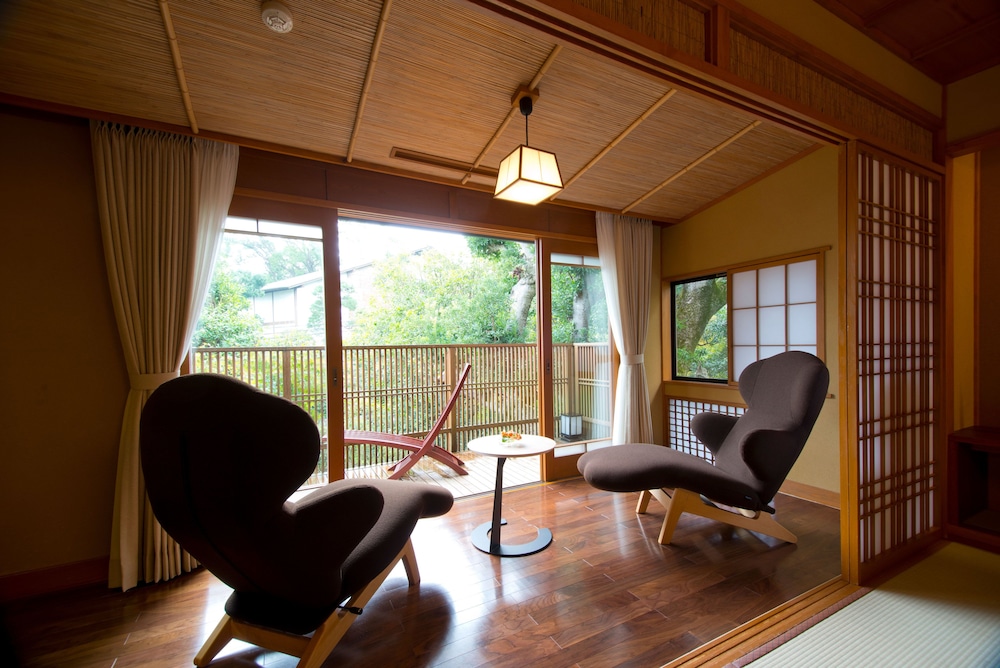 伊豆 伊東 浮山温泉 ABBA RESORTS IZU - 坐漁荘 熱海