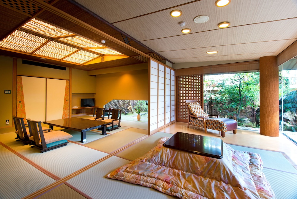 伊豆 伊東 浮山温泉 ABBA RESORTS IZU - 坐漁荘 熱海