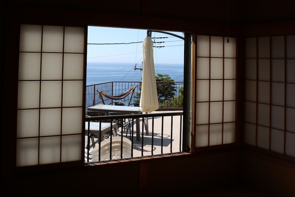 JAPAN COUNTRYSIDE ATAMI 熱海