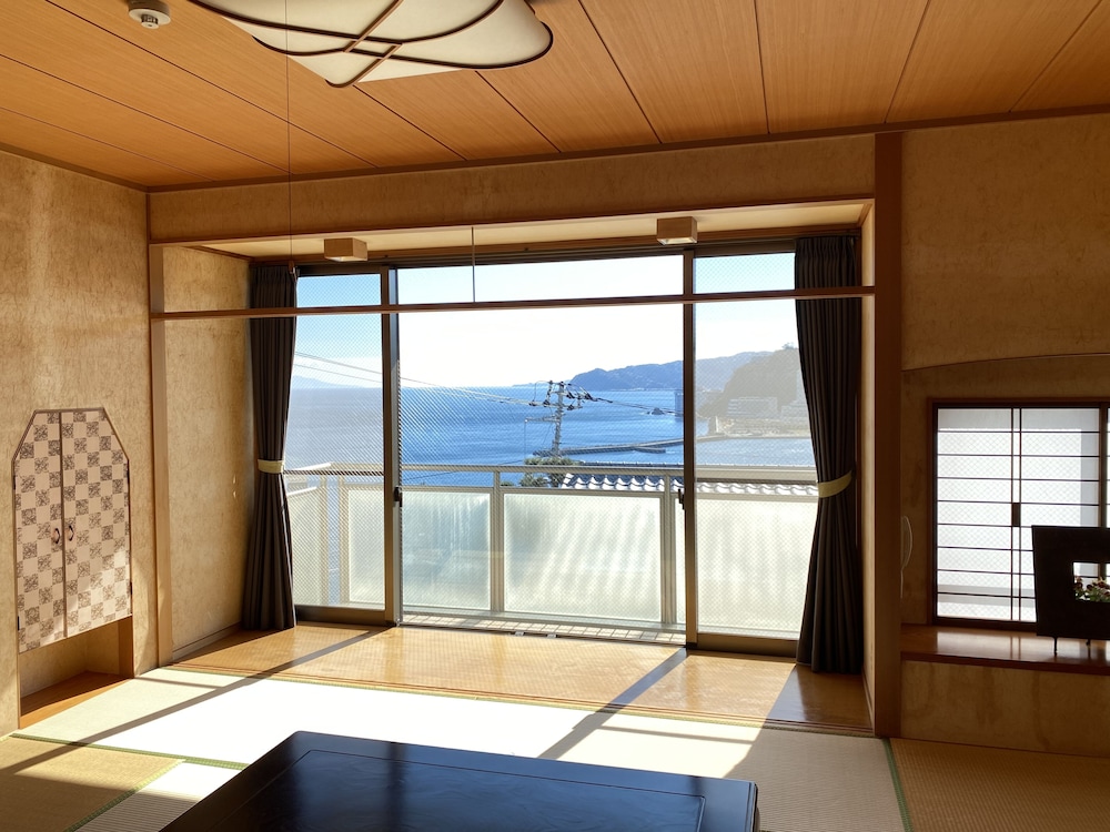 熱海温泉 GUEST HOUSE 惠 熱海