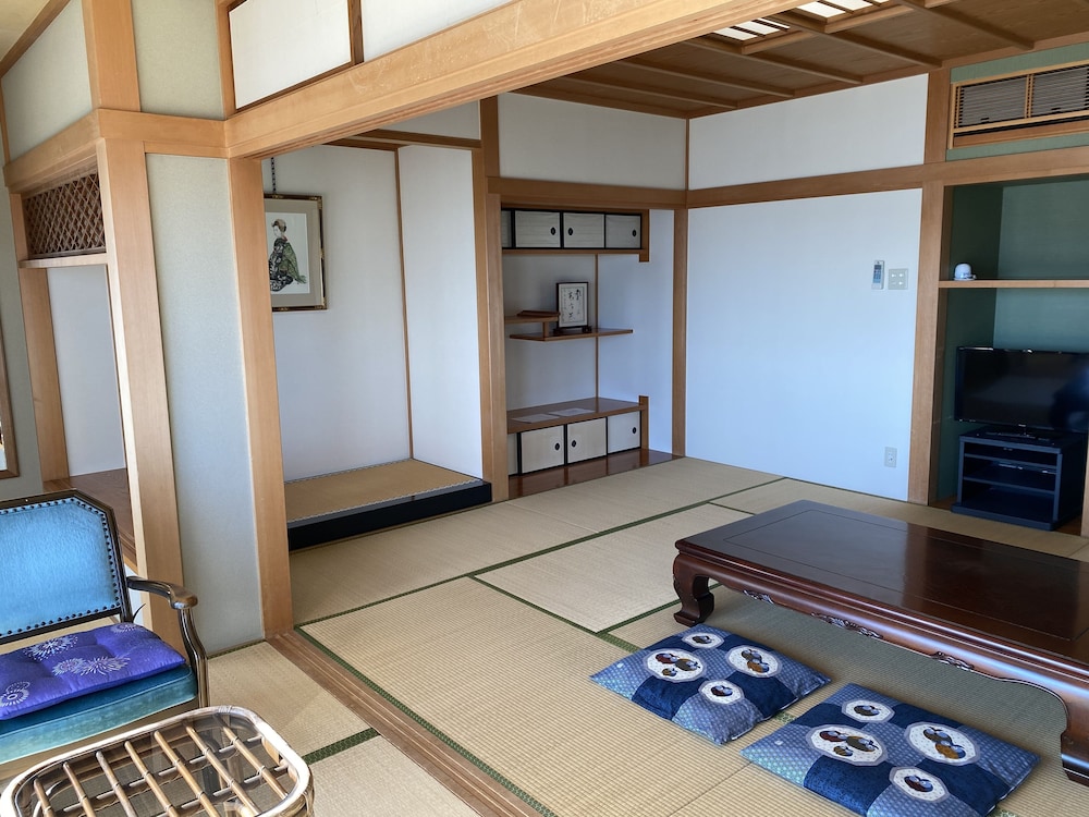 熱海温泉 GUEST HOUSE 惠 熱海