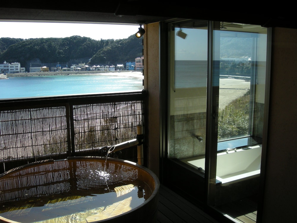 THE SPA RESORT 別邸 洛邑 熱海