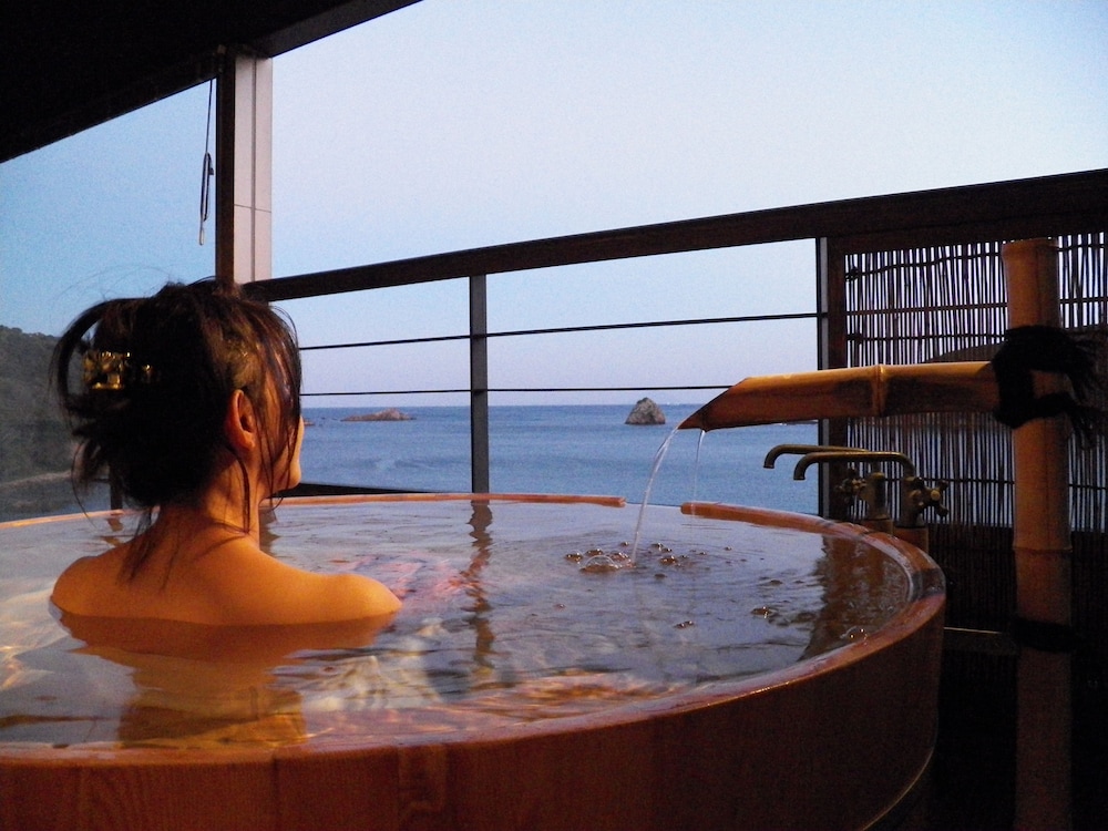 THE SPA RESORT 別邸 洛邑 熱海