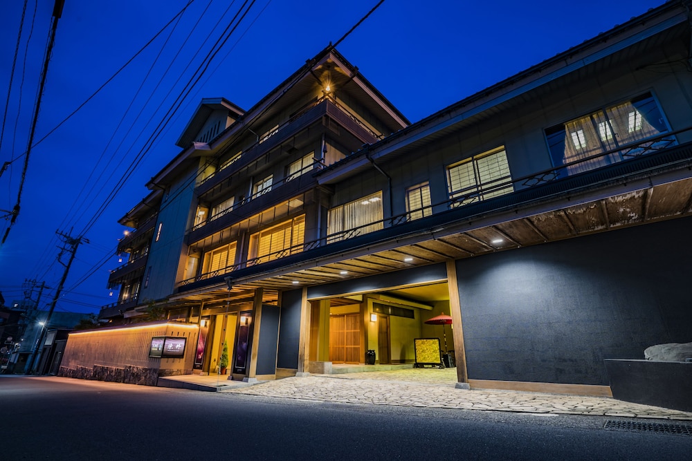源泉温泉 花の館 染井 熱海