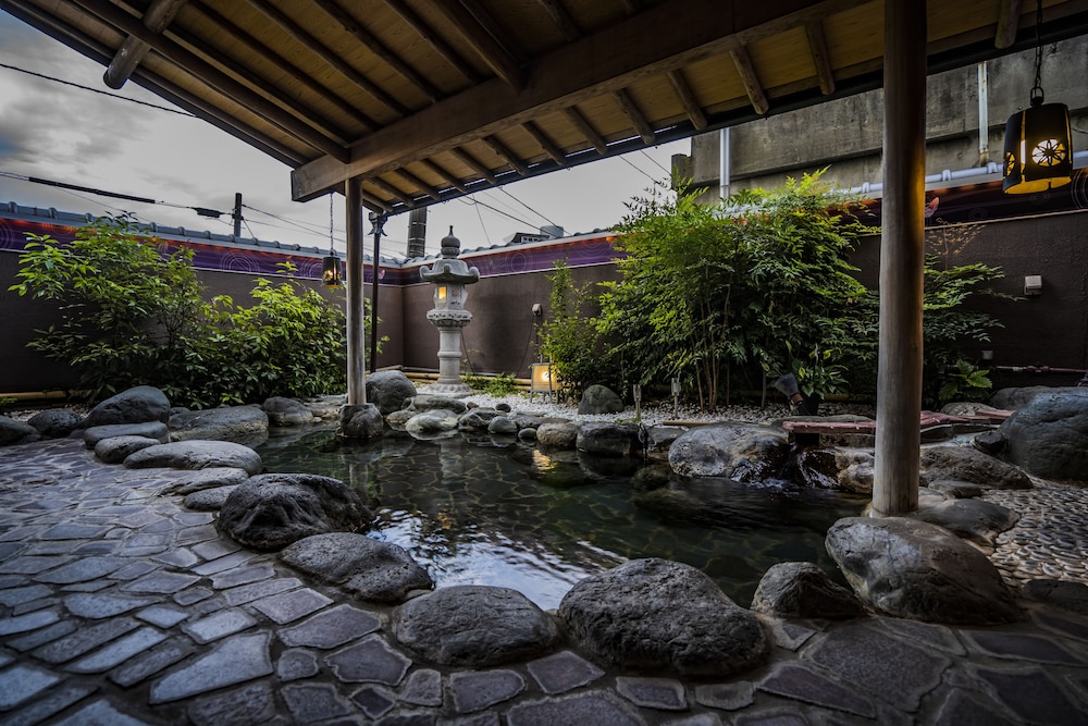 源泉温泉 花の館 染井 熱海