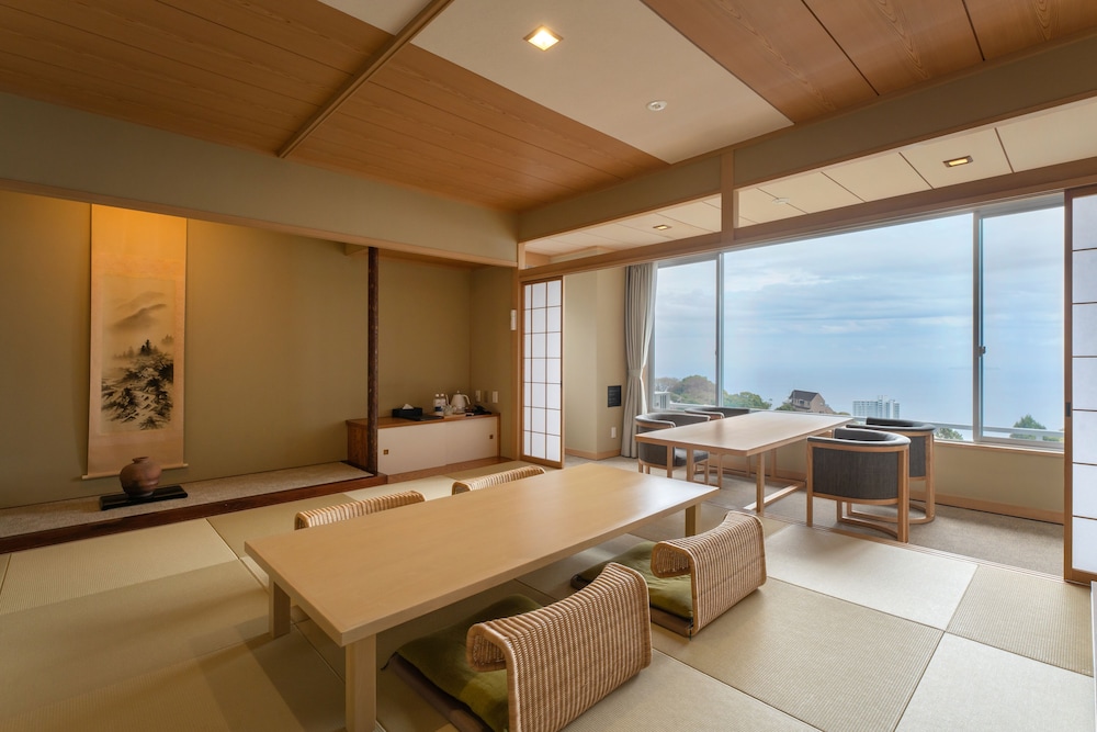 ISHINOYA 熱海 / 石のや 熱海 熱海