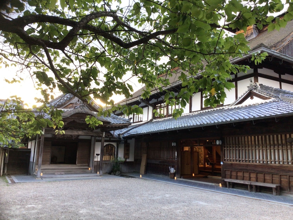 竹林院群芳園 奈良