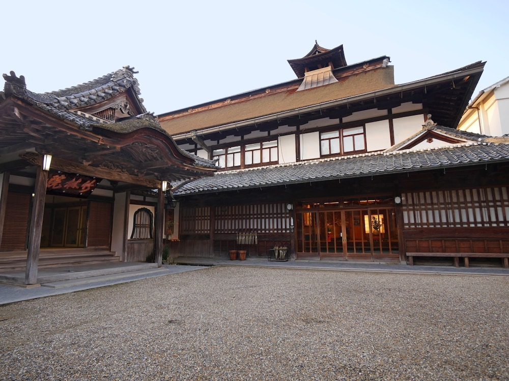竹林院群芳園 奈良