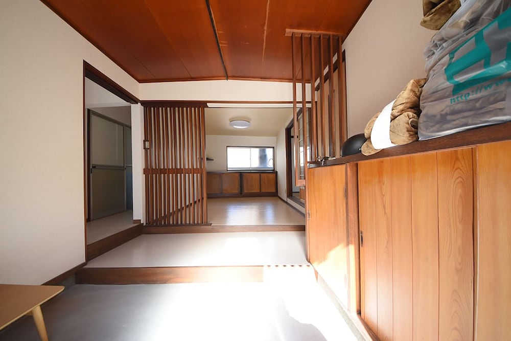 TARBO'S HOUSE NISHIKITSUJI : 無料駐車場付き、ペット可能 奈良
