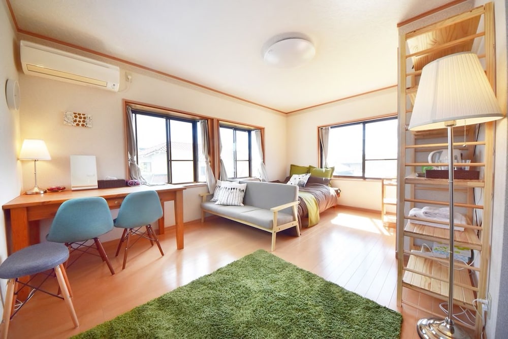 TARBO'S HOUSE NARAMACHI : 静寂の夜、古都を感じるお部屋 奈良