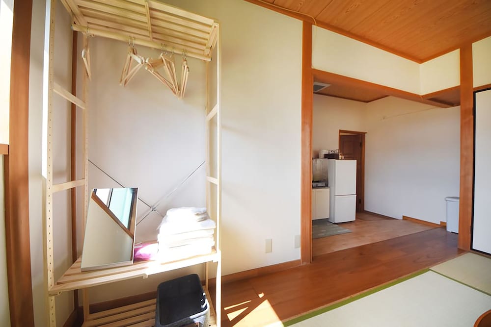 TARBO'S HOUSE NARAMACHI : 静寂の夜、古都を感じるお部屋 奈良