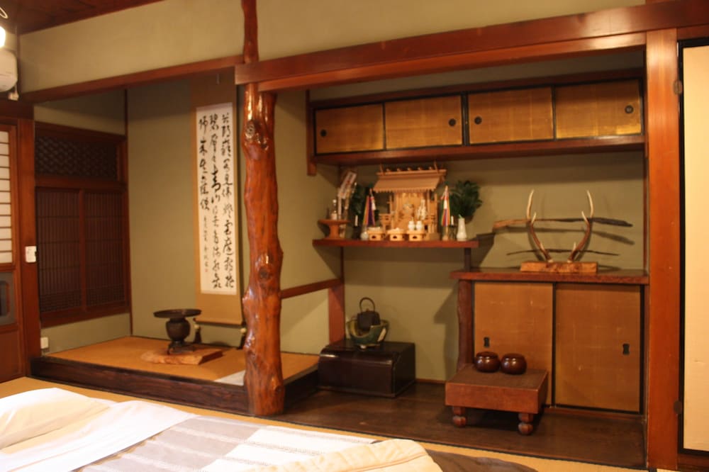 町屋ゲストハウスならまち 奈良