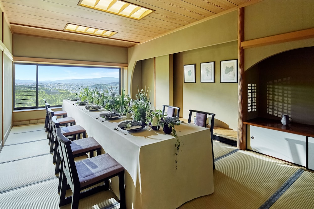 ANDO HOTEL 奈良若草山 ～DLIGHT LIFE & HOTELS～ 奈良