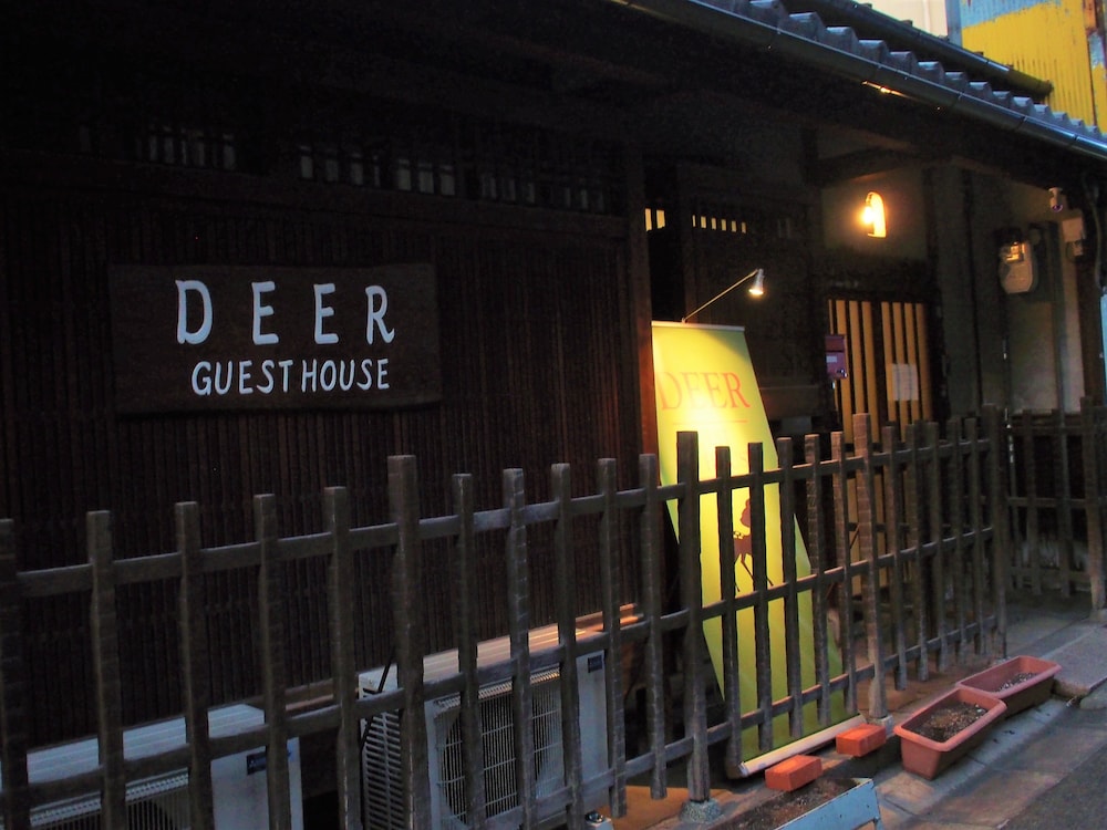 DEER GUESTHOUSE 奈良