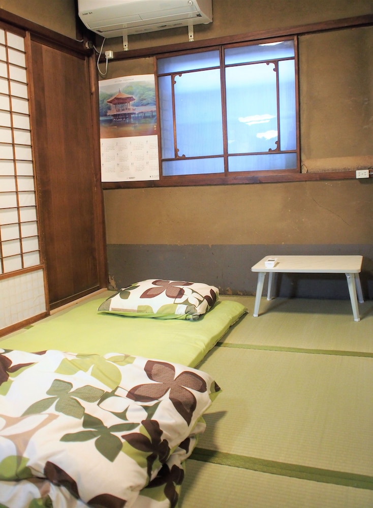 DEER GUESTHOUSE 奈良
