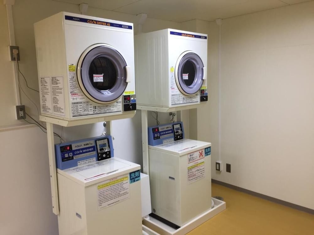 奈良県外国人観光客交流館 (奈良県猿沢イン) 奈良