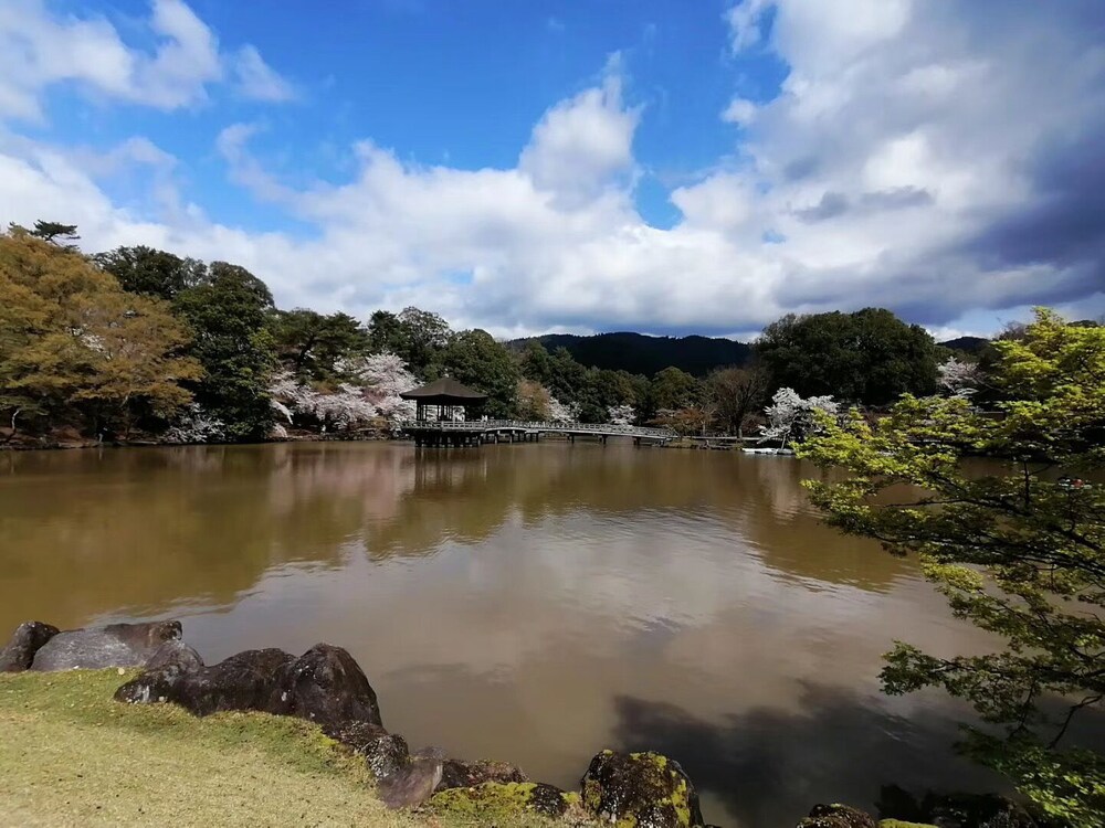 奈良県外国人観光客交流館 (奈良県猿沢イン) 奈良