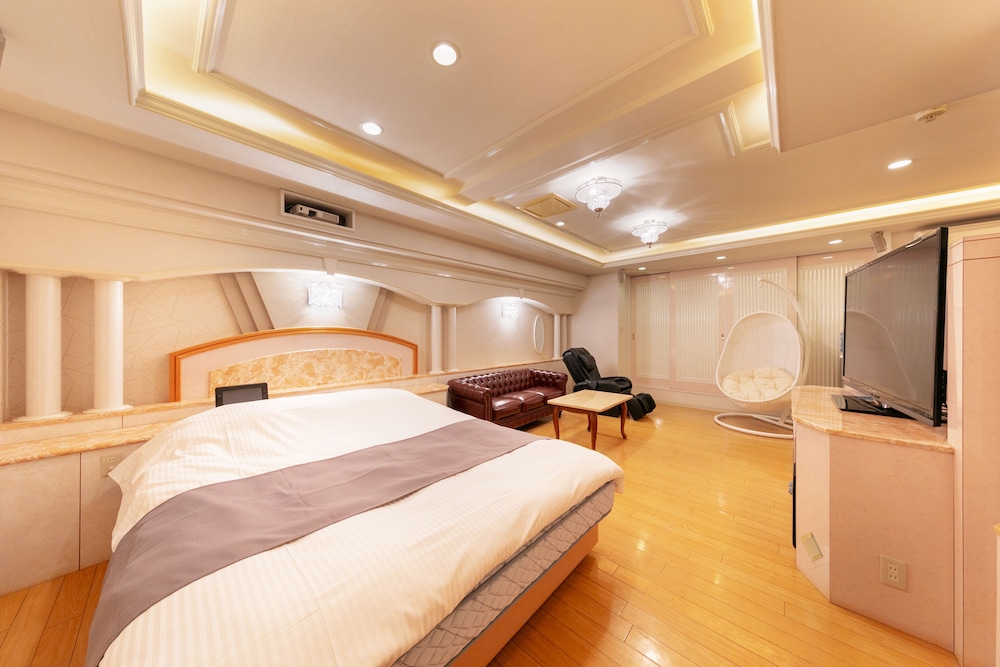 HOTEL LUNA 香芝店 アダルトオンリー 奈良