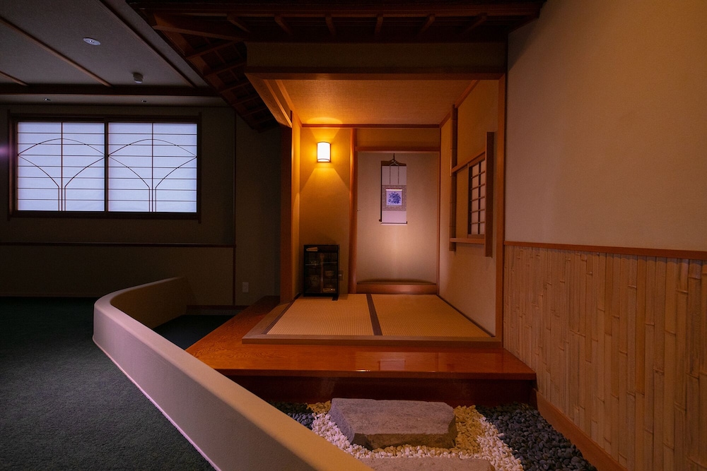 旅亭 十三屋 奈良