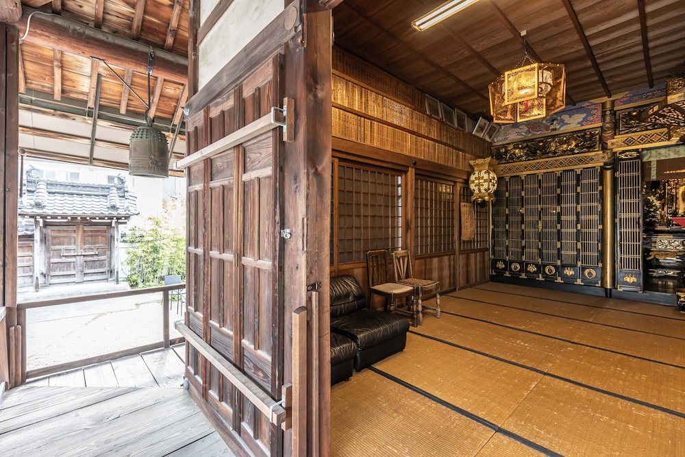 THE TEMPLE ‐寳珠寺‐ 奈良