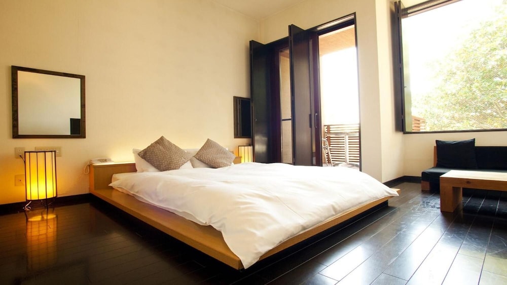 HOTEL ALLAMANDA 奈良