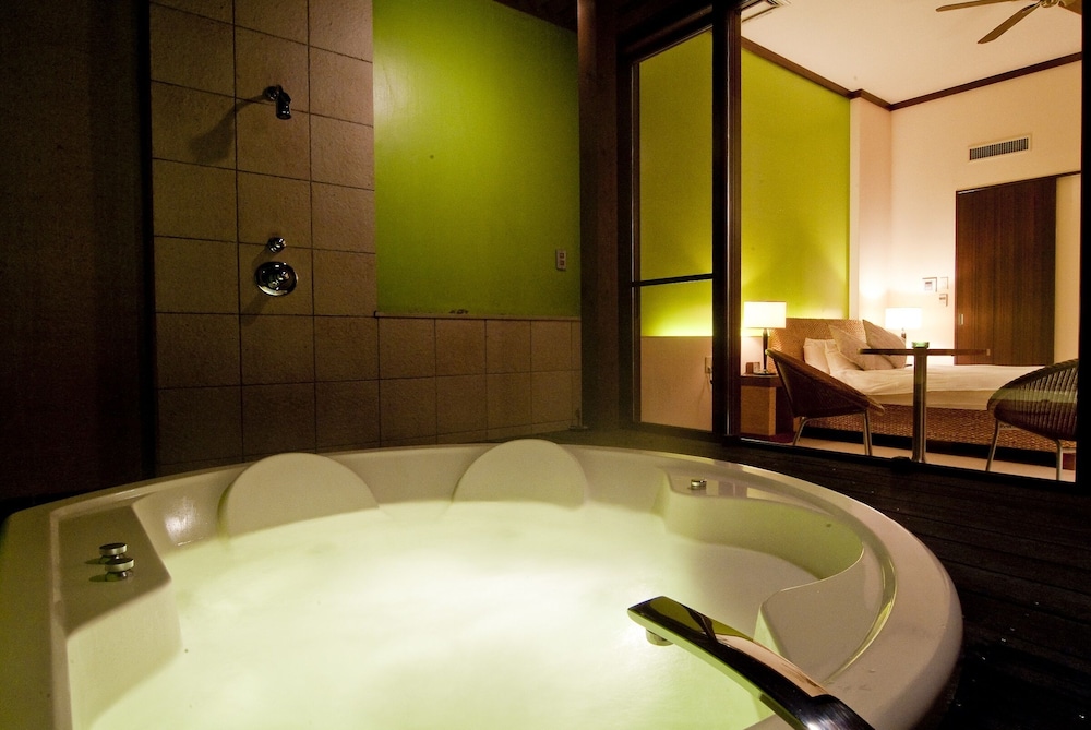 HOTEL ALLAMANDA 奈良