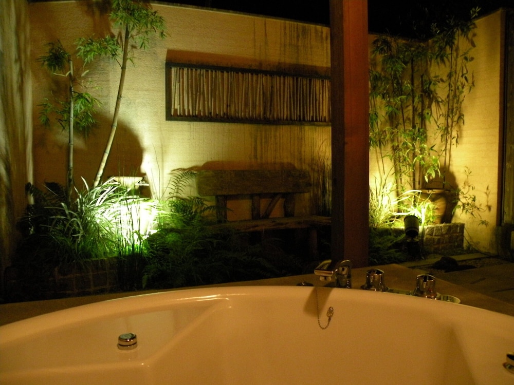 HOTEL ALLAMANDA 奈良