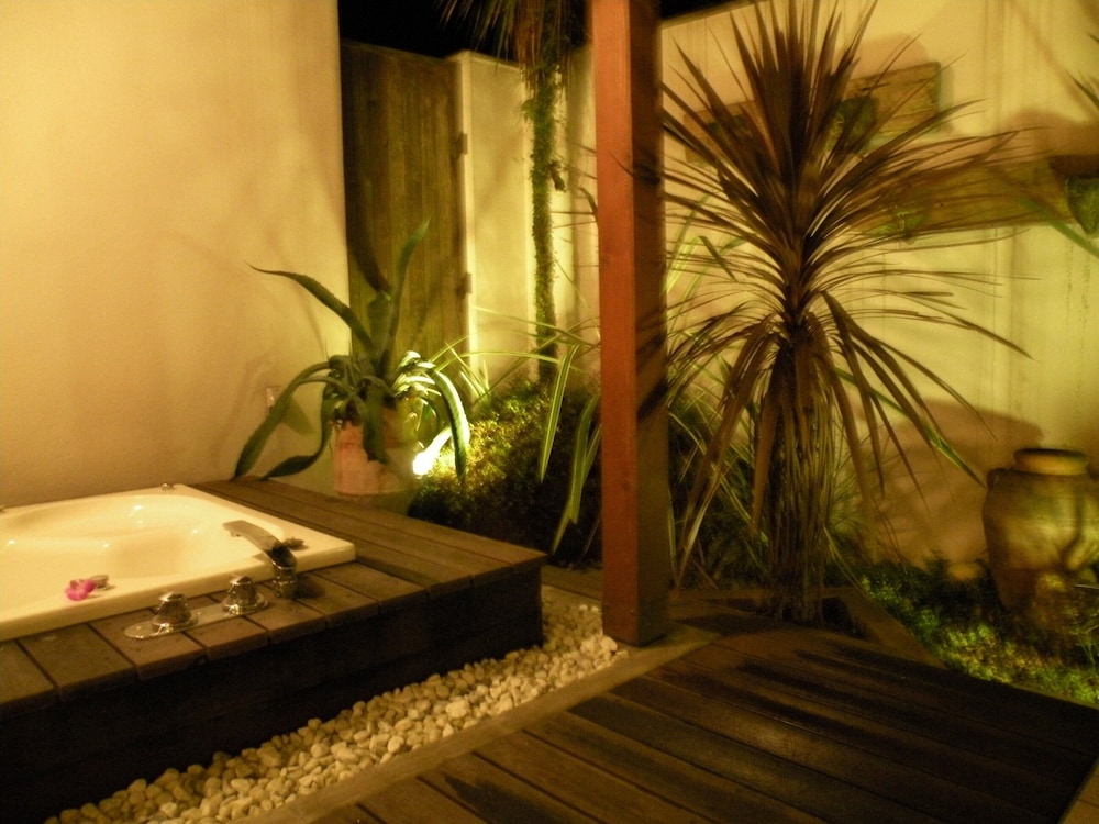 HOTEL ALLAMANDA 奈良